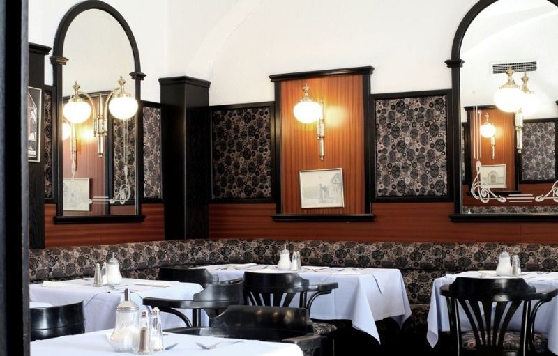 Novum Hotel Cristall Wien Messe Buitenkant foto