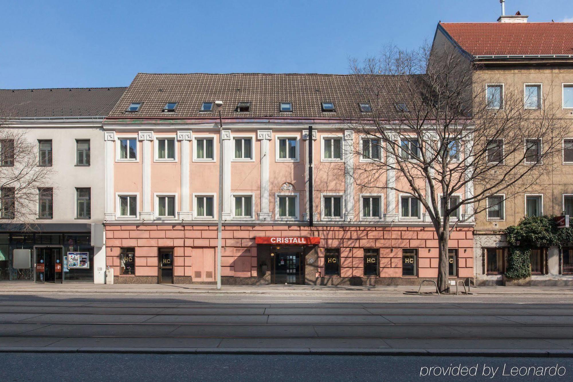 Novum Hotel Cristall Wien Messe Buitenkant foto
