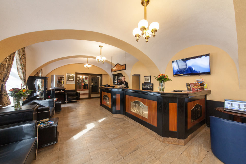 Novum Hotel Cristall Wien Messe Buitenkant foto